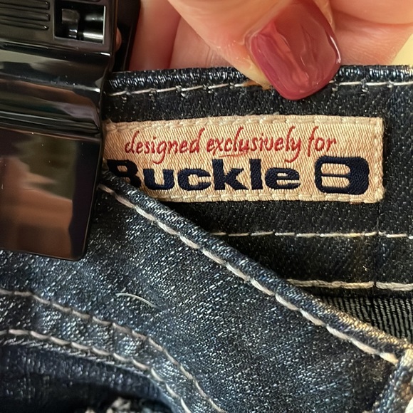 Buckle Jeans - Picture 6 of 12